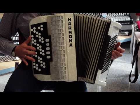 Klangprobe Akkordeon Harmona/Weltmeister Romance 703 B Griff