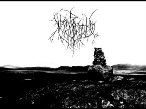 Iter Pactum - Mellom Bakkar Og Berg