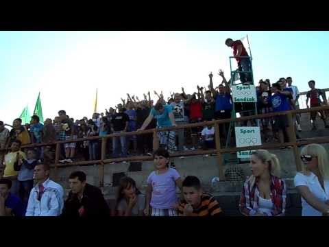 Navijaci FK Sloga Sjenica - KATILI   08.09.2013.