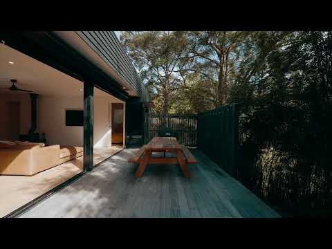 Video for 10 North Hill Court, Tanglewood  NSW  2488
