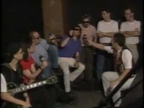 Titãs no programa Gás Total (MTV) em 1995