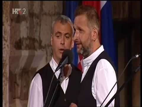 Klapa Kumpanji - FDK Omiš 2015 - Mojoj pokojnoj materi