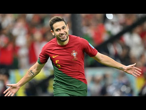 ÚNICO GOL DE RAPHAËL GUERREIRO EM COPAS DO MUNDO
