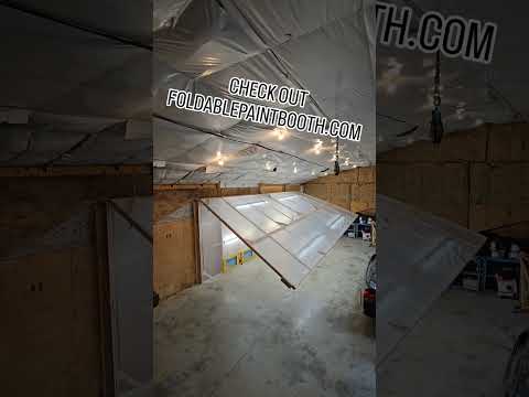 Foldable paint booth