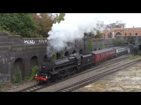 Black 5 45212 erupts out of Leicester with "The Stratford Flyer" - 06/09/2025