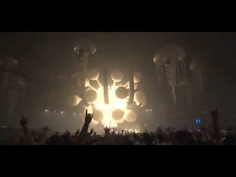 Fedde Le Grand plays "Locked Out of Malfunction" (Sprea mashup)