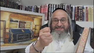 אור ימי החנוכה – בעברית – הכנה לאורות ימי החנוכה – 15 –  מתוך הספר אוצר היראה תשובת השנה אות ט (הרב מוטה פראנק) - התמונה מוצגת ישירות מתוך אתר האינטרנט יוטיוב. זכויות היוצרים בתמונה שייכות ליוצרה. קישור קרדיט למקור התוכן נמצא בתוך דף הסרטון