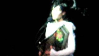 PJ Harvey - C&#39;mon Billy (Live Warfield, San Francisco, 14th April 2011)