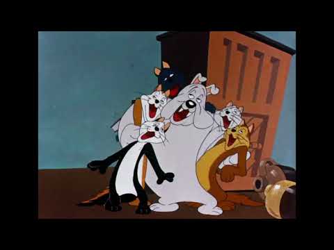 Every Time "When Irish Eyes Are Smiling" Was Played in Classic Looney Tunes