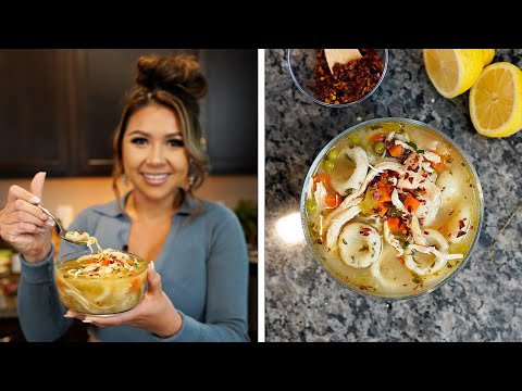 THE BEST MEXICAN CHICKEN & DUMPLINGS SOUP | SOPA DE POLLO y CHOCHOYOTES
