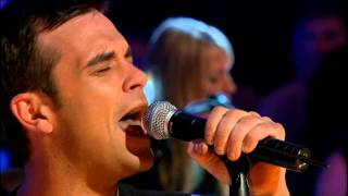 Robbie Williams - No Regrets (Live Jools 2004)