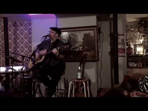 Björn Heuser - "Königlich II" (Ming Leeder Live)