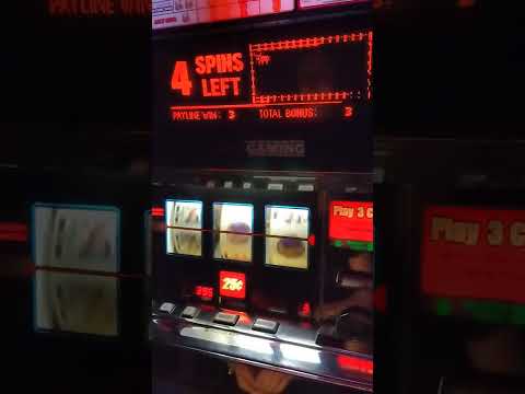 Williams Dotmation Jackpot Stampede Deluxe slot machine.