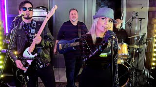 Dangerous: Roxette&#39;s Timeless Hit Performed by Sing It Live