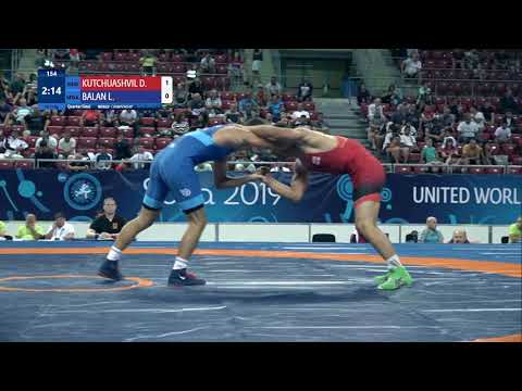1/4 FS - 71 kg: D. KUTCHUASHVIL (GEO) v. L. BALAN (MDA)