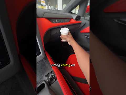 Chổ để cafe trên Lamborghini và Ferrari