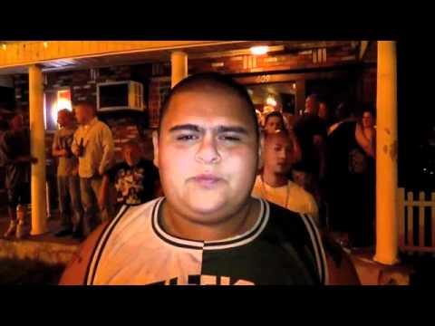 HEDDSHOTTS... WHAT IS A MASSHOLE???