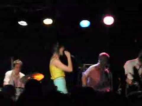 Katy Perry - I Kissed a Girl - Mercury Lounge NYC