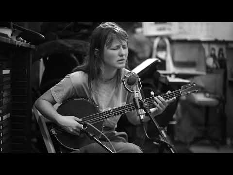 Black Jack Davey - Nora Brown