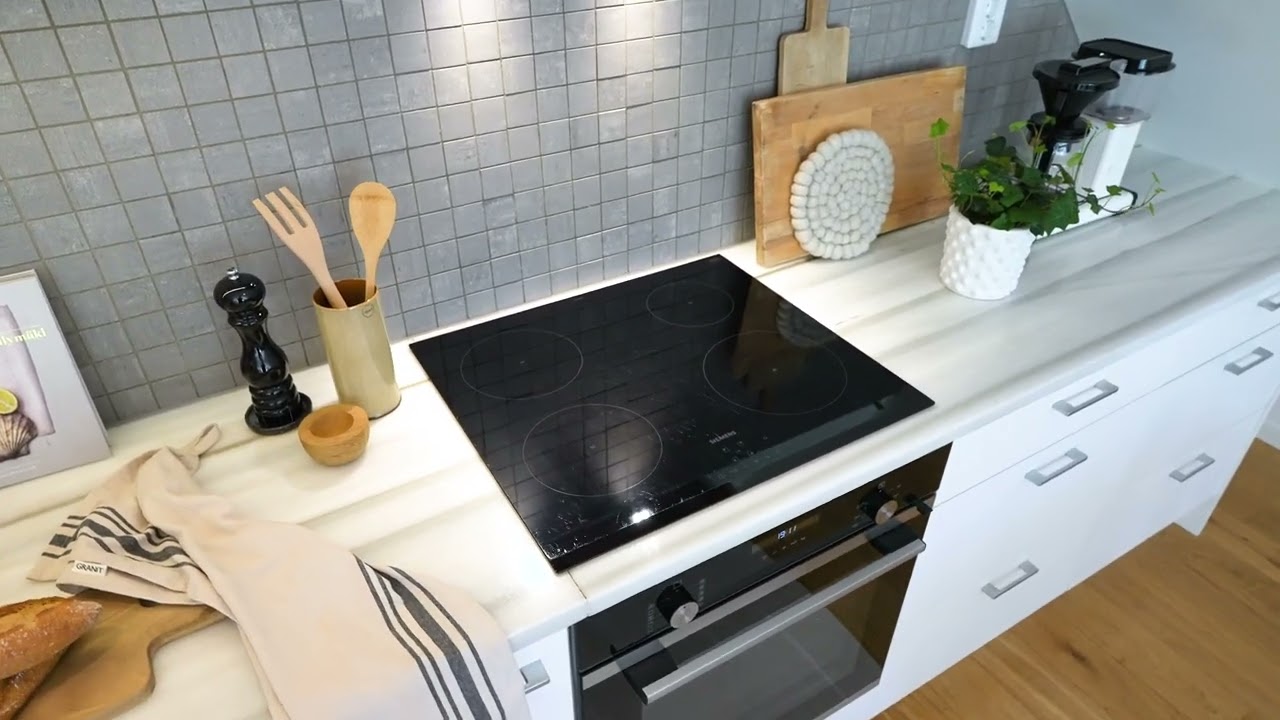 3 rum Lägenhet på Vikingshillsvägen 29 - HÖGST UPP Nacka - Saltsjö-boo Nacka kommun - video