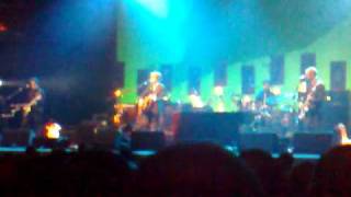 Kare Kare Crowded House 25 May 2010 Birmingham Symphony Hall.mp4