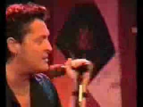 Golden earring Paradise in Distress