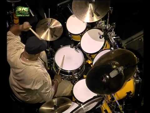Dennis Chambers - Drum Solo - Santana-Soul Sacrifice (2006)