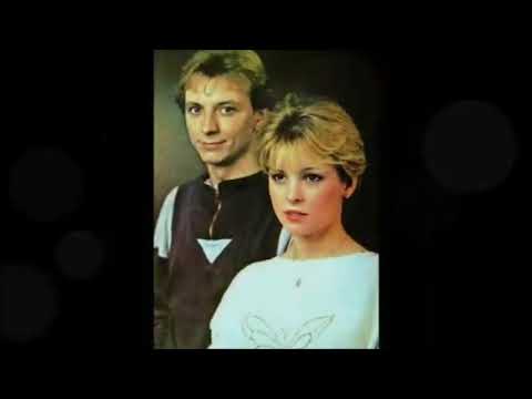 Iveta Bartošová a Petr Sepéši - Věčné půjčování (Text/Lyrics)