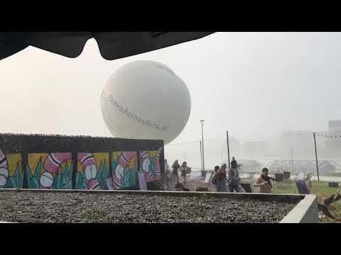 Kraków 13/06/2020 nawałnica niszczy balon. Cracow 06/13/2020 storm destroys touristic ballon