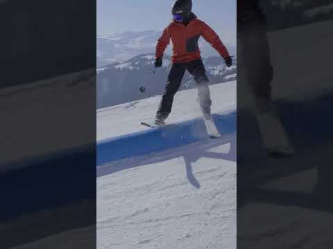 How to Front Swap on Skis | #shorts