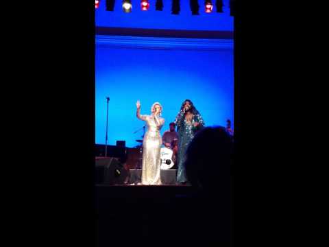 Lady Rizo duet at Auckland Cabaret Festival