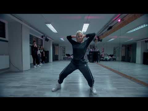 KIRSTEN DODGEN - WORKSHOP MARBLE17 BUDAPEST