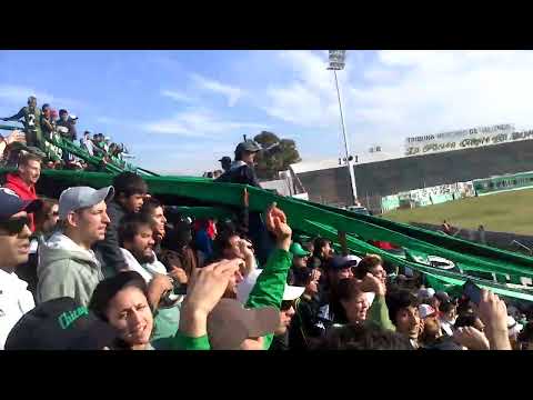 "CHICAGO,  VERDE DE MI VIDA / NUEVA CHICAGO / AÑO 2013 / REPÚBLICA DE MATADEROS" Barra: Los Pibes de Chicago &bull; Club: Nueva Chicago &bull; País: Argentina