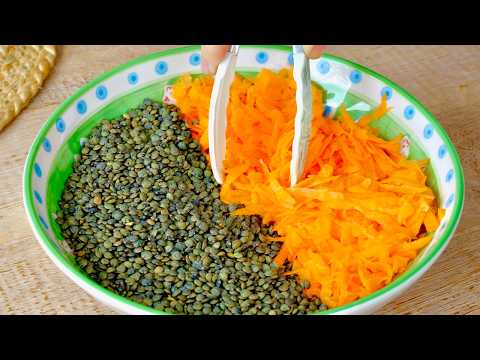 200g lentils and 1 sweet potato! I make it every week this Summer! So delicious lentil recipe!