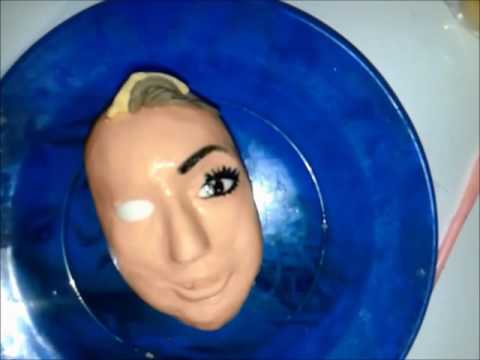 Bolo com forma de rosto | Mérsia