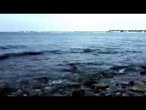 Waves at Wollaston beach