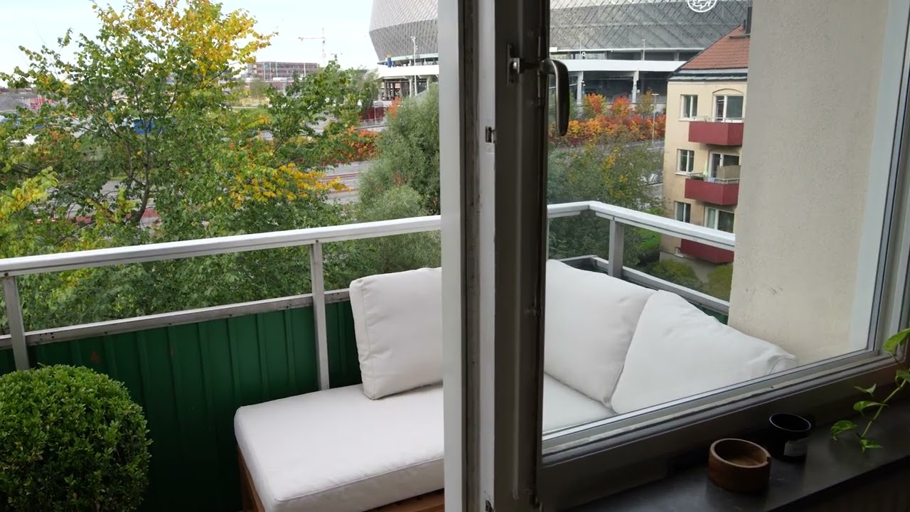 2 rum Lägenhet på Skärmarbrinksvägen 36 Johanneshov Stockholms kommun - video