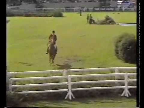Harvey Smith - Shining Example - Hickstead Derby 1986