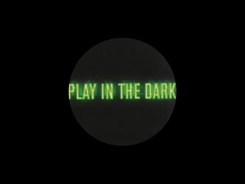 Seth Troxler, The Martinez Brothers - Play In The Dark (Troxler's Freak Mix)