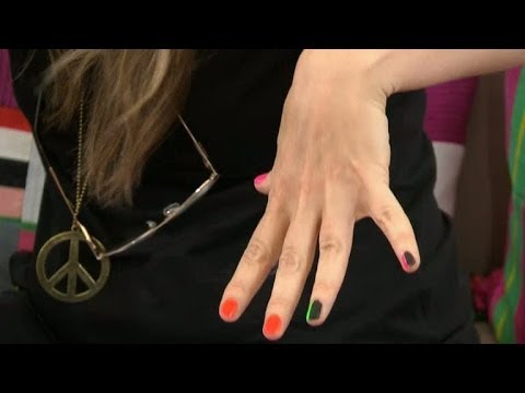 Nagelstylisten Frida Selkirk om de senaste nageltrenderna - Nyhetsmorgon (TV4)