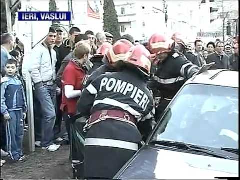 Accident in Vaslui din cauza ignorarii semaforului 1 APRILIE 2011