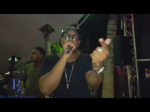 Loading Band ft  Url Isenia - Travesuras @ Zanzibar Curacao 30-07-2016