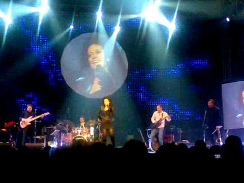 Lucie Bila v Lucerne 8. dubna 2011 - Tygrice.mp4