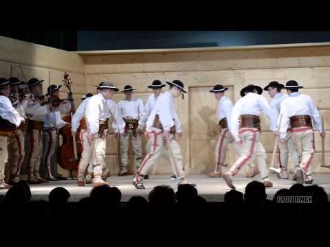 43 Goralski Karnawał - "Dolina Dunajca" z Nowego Sącza