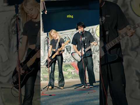 Hi, we’re all in ur head. This is our song LEAVE THIS GRAVE 🤘 #emo #alt #poppunk #rock #metal