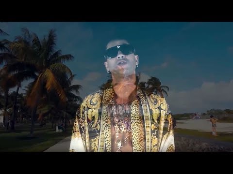 El  Koyote vs Regina Safylle'.  Yo Soy la Moda- Dissing/ Prod. Dr.Cyborg Superfunk