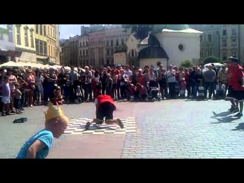 Dance dance - Kraków, Rynek Główny 23 lipiec 2011.