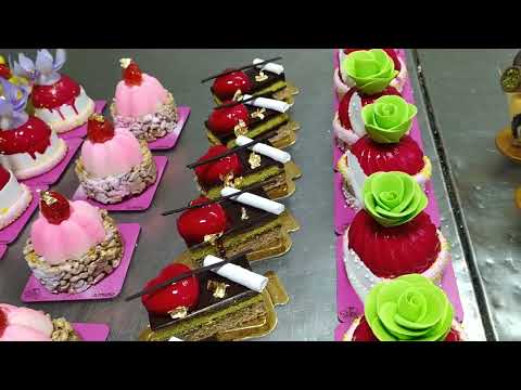 #dessert #cake #confectionary                        ID Instagram : peyman.turk.77