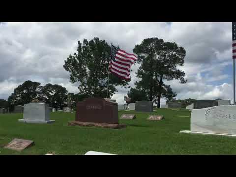 Rose Hill Cemetery Flags / McClendon House Flag Campaign