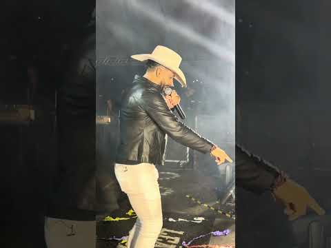 Abertura do show do Leãozinho Do Forró em campos Verdes-Go